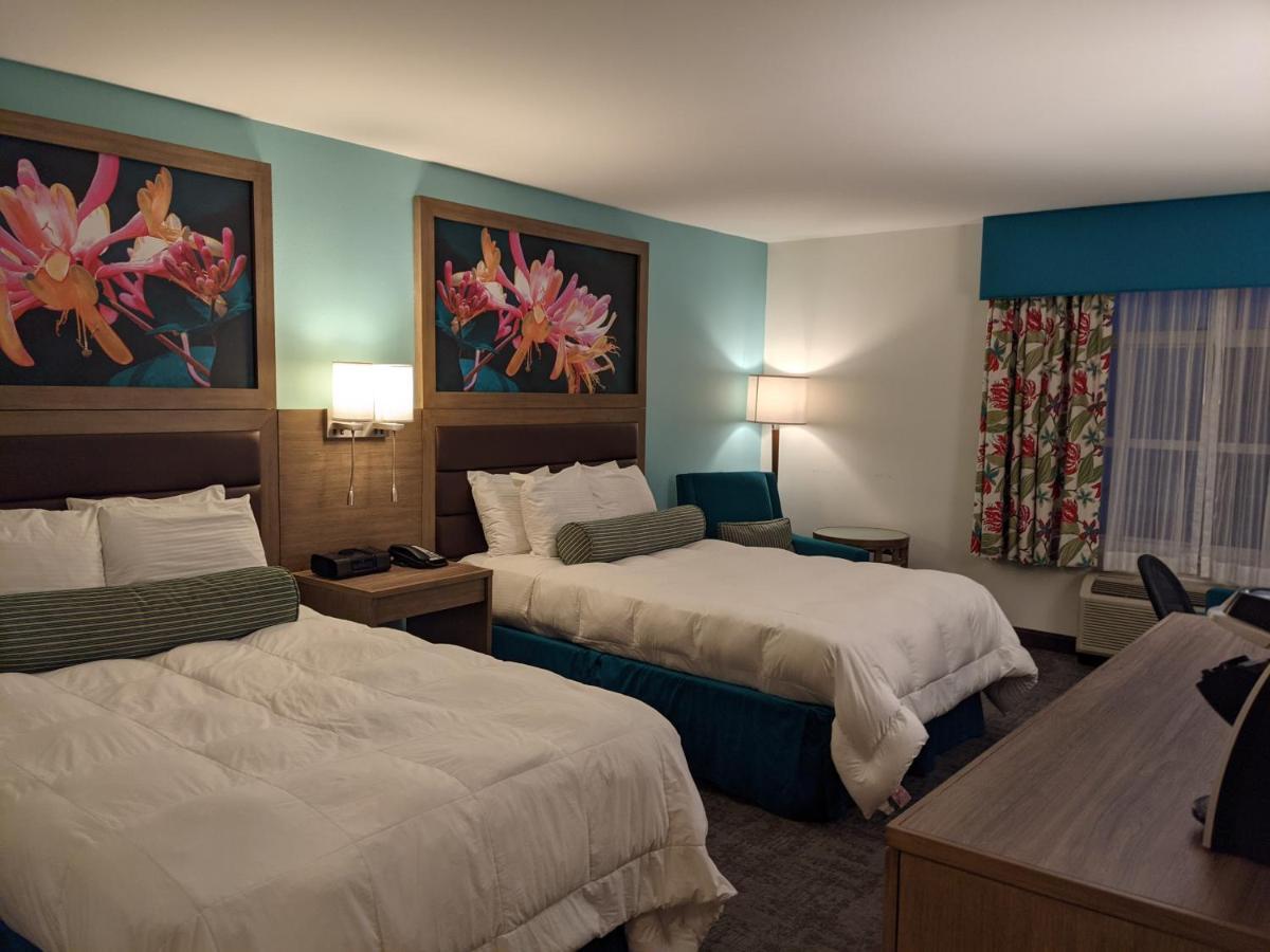 Rod 'N' Reel Resort Chesapeake Beach Exterior photo