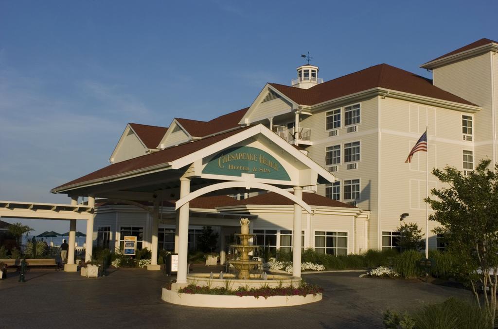 Rod 'N' Reel Resort Chesapeake Beach Exterior photo