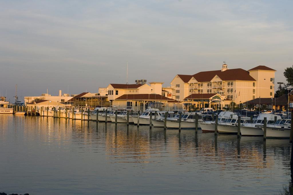 Rod 'N' Reel Resort Chesapeake Beach Exterior photo