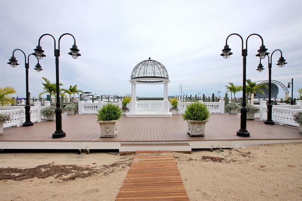 Rod 'N' Reel Resort Chesapeake Beach Exterior photo