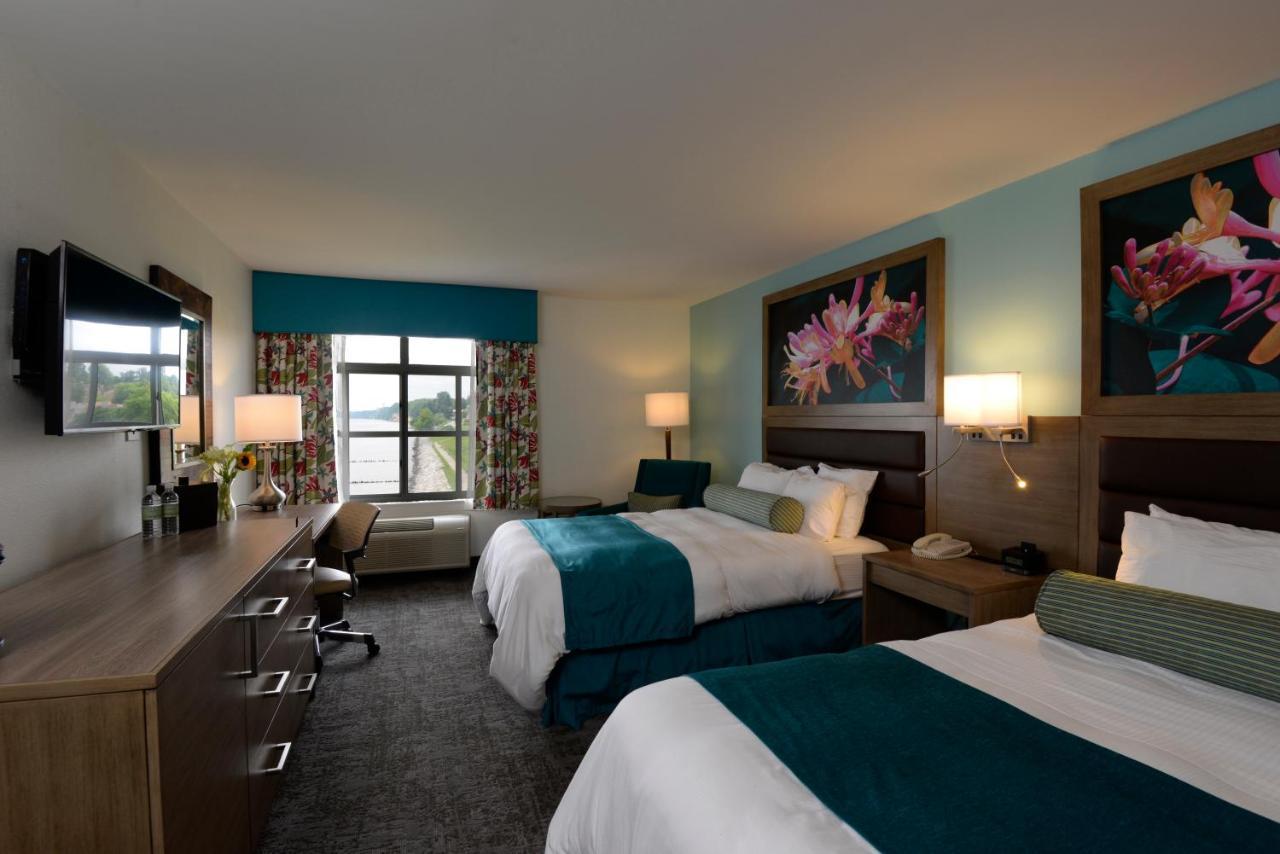 Rod 'N' Reel Resort Chesapeake Beach Exterior photo