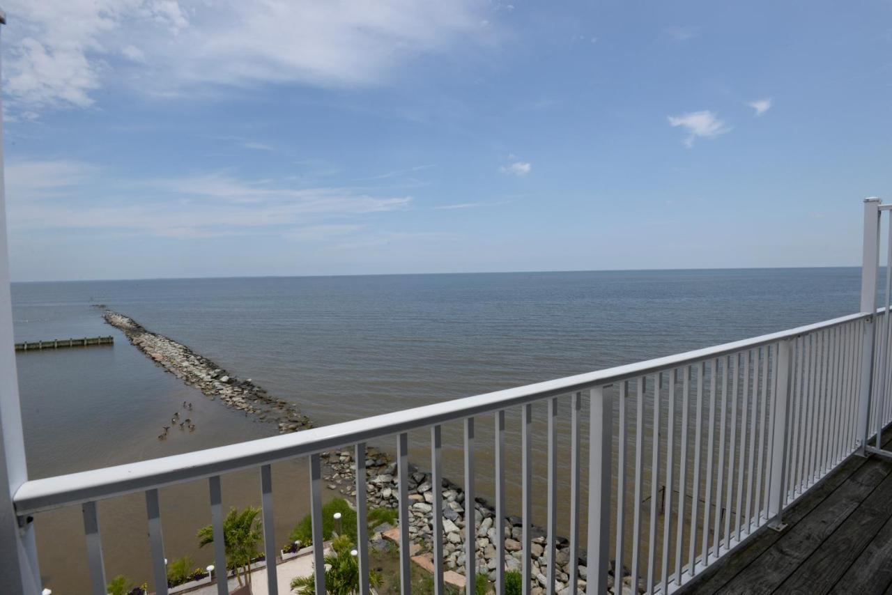 Rod 'N' Reel Resort Chesapeake Beach Exterior photo