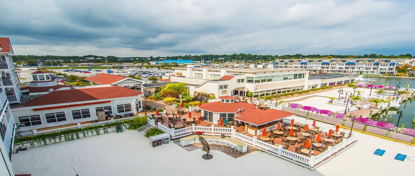 Rod 'N' Reel Resort Chesapeake Beach Exterior photo